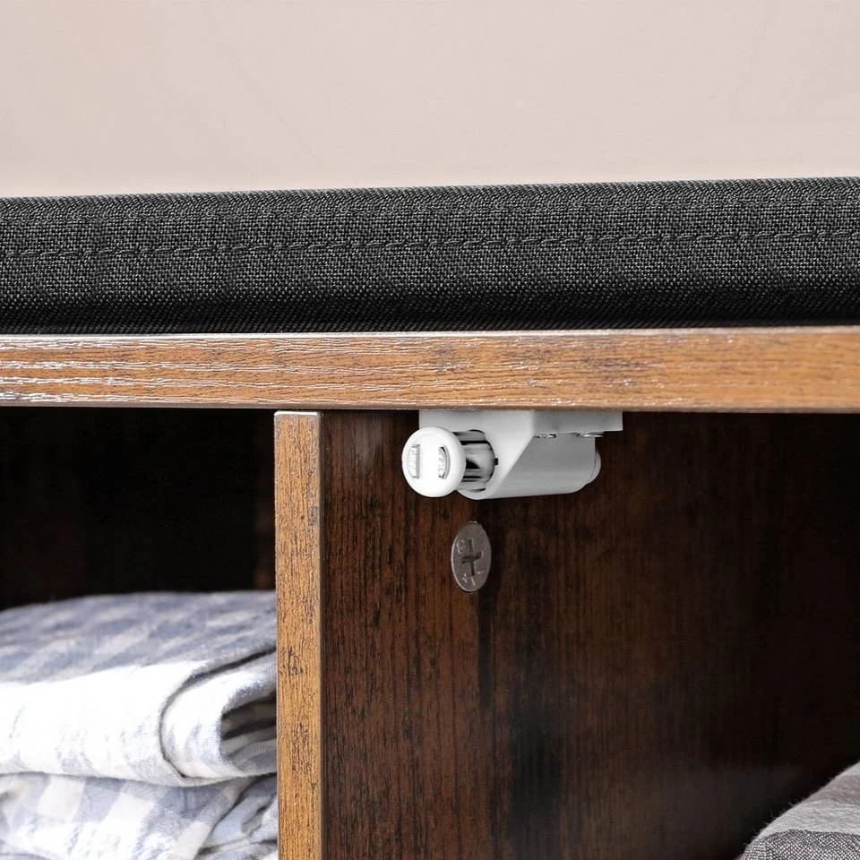 VASAGLE Schuhbank »LHS058X01«, Schrank, Schuhregal mit 9 offenen Fächern, mit Polsterung, rustikale Tür, vintage 10 VASAGLE Schuhbank »LHS058X01«, Schrank, Schuhregal mit 9 offenen Fächern, mit Polsterung, rustikale Tür, vintage – Bild 8